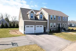 2 Michaels Wy, Dartmouth, MA 02748 - Photo 5