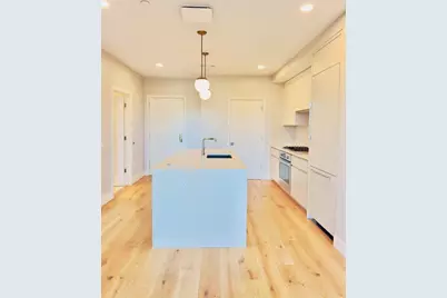 191 Washington St #413, Boston, MA 02135 - Photo 17