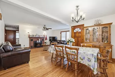 47 Stockton St, Fall River, MA 02721 - Photo 5