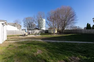 103 Chicago St, Fall River, MA 02721 - Photo 31