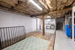 103 Chicago St, Fall River, MA 02721 - Photo 27