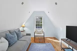 26 Sea Glen Rd, Oak Bluffs, MA 02557 - Photo 31