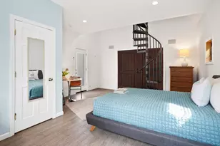 26 Sea Glen Rd, Oak Bluffs, MA 02557 - Photo 27