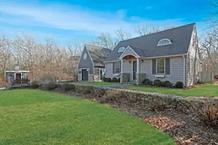 26 Sea Glen Rd, Oak Bluffs, MA 02557 - Photo 1