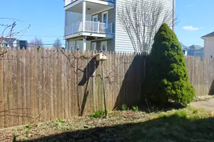 136 Horton St, Fall River, MA 02723 - Photo 15