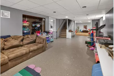 1 Carmen Park Dr, Middleborough, MA 02346 - Photo 11