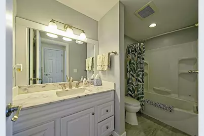 3 Dickinson Dr #A4, Taunton, MA 02780 - Photo 33