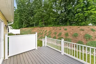 62 Beech Hill Rd, West Springfield, MA 01089 - Photo 27