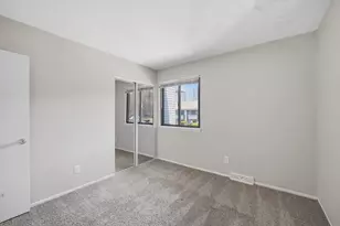 555 Russell Rd, Westfield, MA 01085 - Photo 17