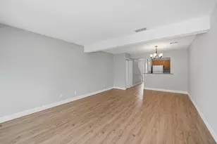 555 Russell Rd, Westfield, MA 01085 - Photo 9