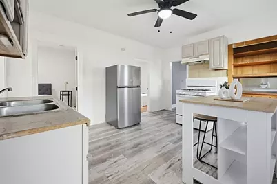 69 E Central, Worcester, MA 01605 - Photo 23