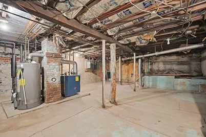 69 E Central, Worcester, MA 01605 - Photo 29