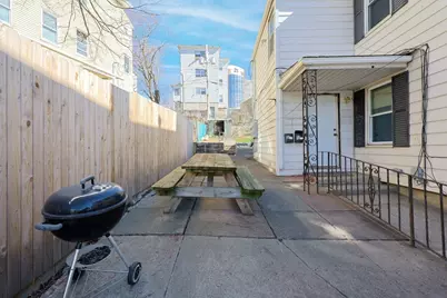 69 E Central, Worcester, MA 01605 - Photo 7