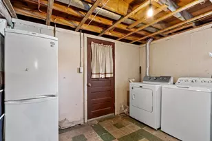 28 Hibiscus Ave, Waltham, MA 02451 - Photo 27