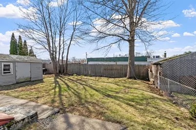 28 Hibiscus Ave, Waltham, MA 02451 - Photo 5