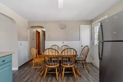 28 Hibiscus Ave, Waltham, MA 02451 - Photo 15