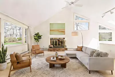 111 Hager St, Marlborough, MA 01752 - Photo 11