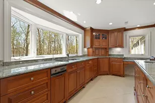 111 Hager St, Marlborough, MA 01752 - Photo 17