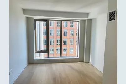 135 Seaport Blvd #910, Boston, MA 02210 - Photo 3