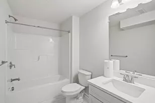 11 Winslow Ln, Grafton, MA 01536 - Photo 39