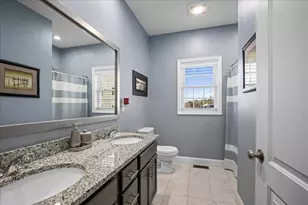 8 Tea Party Dr, Uxbridge, MA 01569 - Photo 21