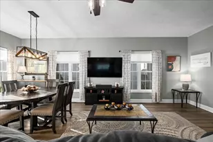 8 Tea Party Dr, Uxbridge, MA 01569 - Photo 11