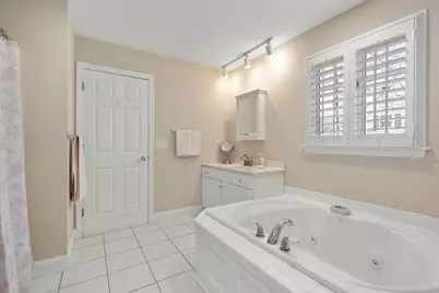 70 Salem Rd, Longmeadow, MA 01106 - Photo 27