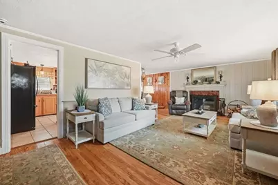 305 Plymouth St, Middleborough, MA 02346 - Photo 23