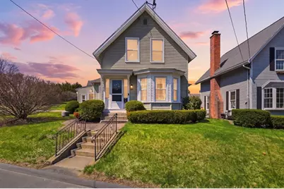 53 Chestnut St, Ware, MA 01082 - Photo 3