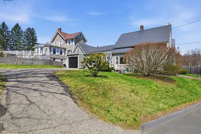 53 Chestnut St, Ware, MA 01082 - Photo 5