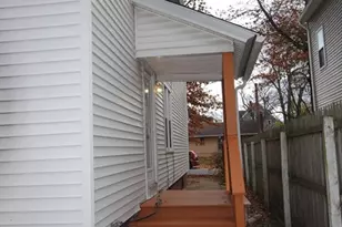 72 Hall St, Springfield, MA 01108 - Photo 3