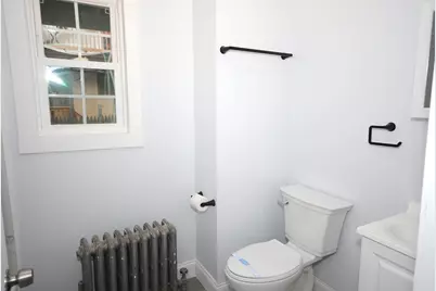 72 Hall St, Springfield, MA 01108 - Photo 11