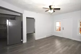 72 Hall St, Springfield, MA 01108 - Photo 23