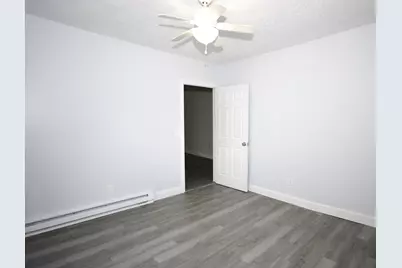 72 Hall St, Springfield, MA 01108 - Photo 27