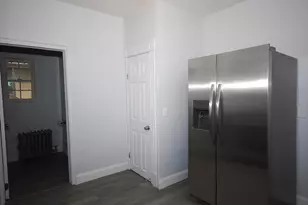 72 Hall St, Springfield, MA 01108 - Photo 9