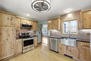 25 Sunset Ave, South Hadley, MA 01075 - Photo 11