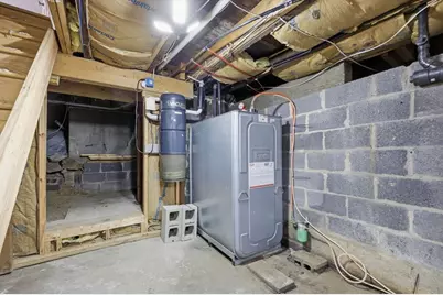 25 Sunset Ave, South Hadley, MA 01075 - Photo 37