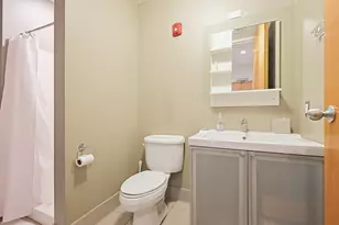 60 Tufts St, Somerville, MA 02145 - Photo 17