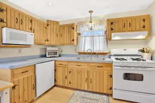 101 Ray St, Ludlow, MA 01056 - Photo 15