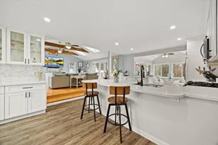 27 Hogg Memorial Dr, Whitman, MA 02382 - Photo 17