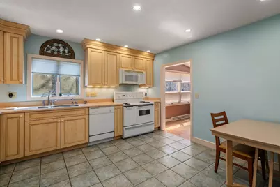 243 Central Street, Avon, MA 02322 - Photo 11