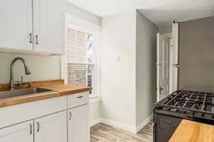 21 Thorndike, Beverly, MA 01915 - Photo 11