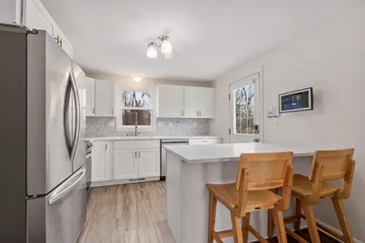 23 Hazel Street, Haverhill, MA 01832 - Photo 3