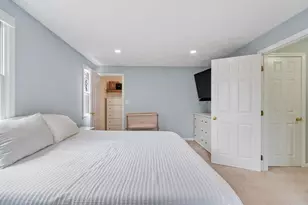 23 Hazel St, Haverhill, MA 01832 - Photo 7