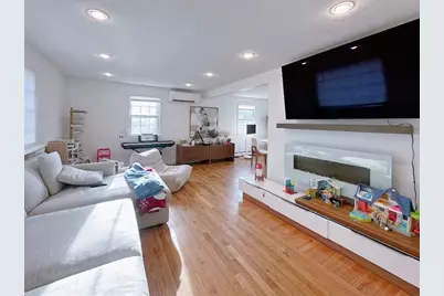 27 Rockville Ave, Lexington, MA 02421 - Photo 5