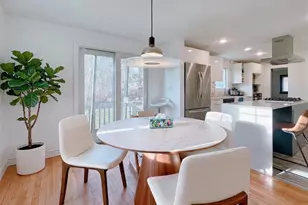 27 Rockville Ave, Lexington, MA 02421 - Photo 9