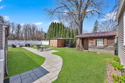 95 Clark St, Chicopee, MA 01013 - Photo 31