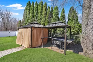 95 Clark St, Chicopee, MA 01013 - Photo 33