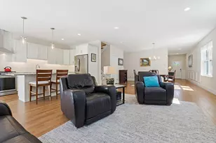 57 Thomas Mann Cir, Norfolk, MA 02056 - Photo 13