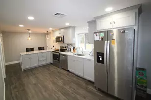 12 Santos Ct, Hanson, MA 02341 - Photo 5